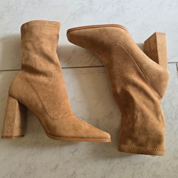 Miss Lola Milano Square Heel Boots In Nude Size 6.5 - Picture 4 of 16